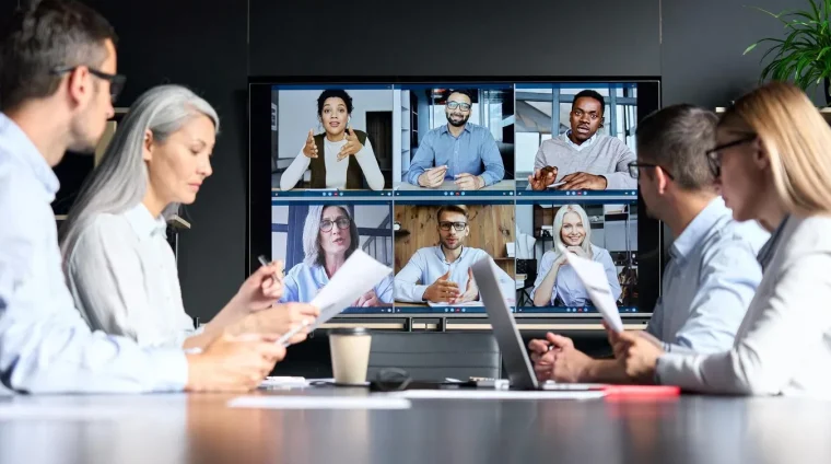 Leadership in Hybrid Work Environments Training Course